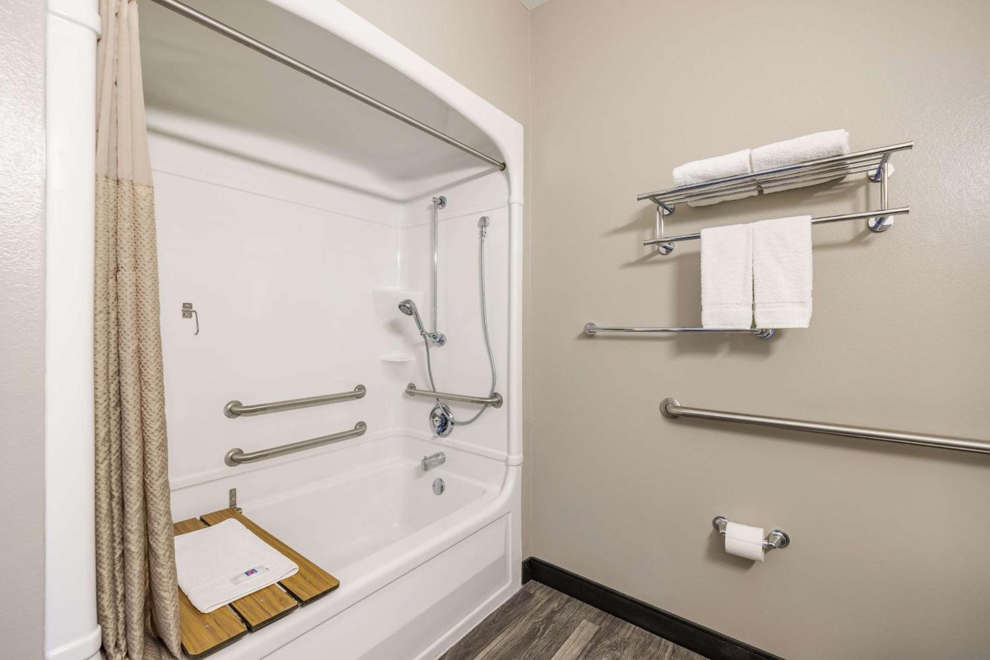 Doniphan Motel 6-Grand Island, Ne מראה חיצוני תמונה