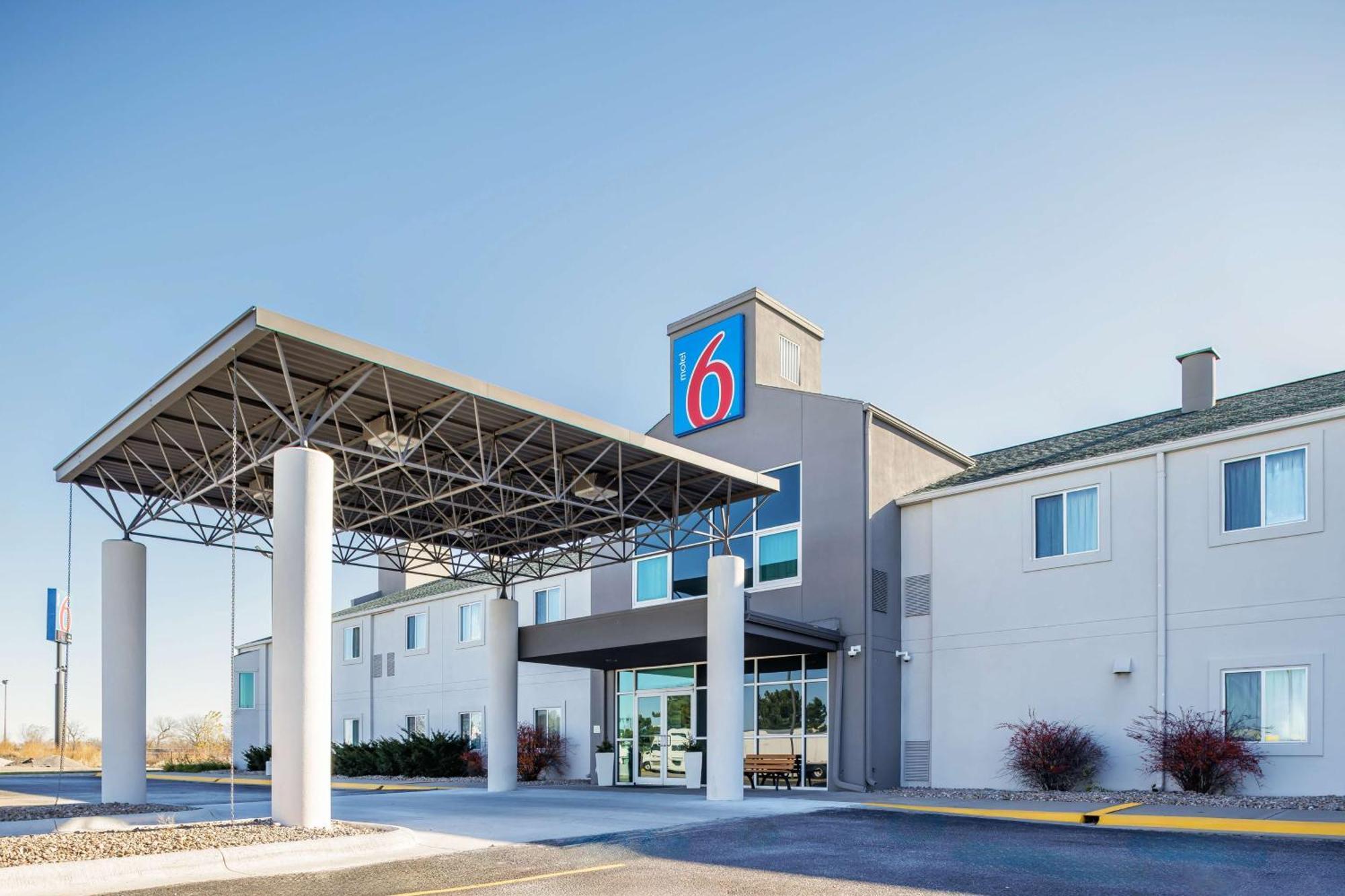 Doniphan Motel 6-Grand Island, Ne מראה חיצוני תמונה